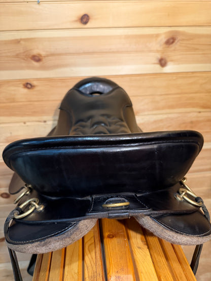 17.5” Tucker Endurance Trail Saddle Model 159