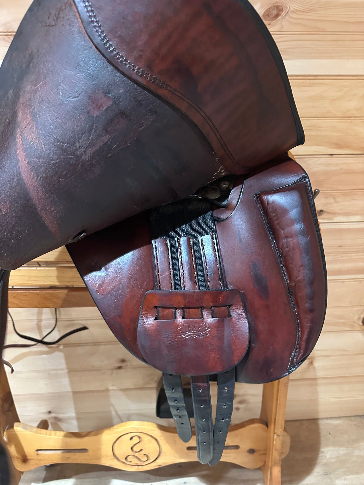 16.5” Tucker Equitation Endurance Trail Saddle Model 149