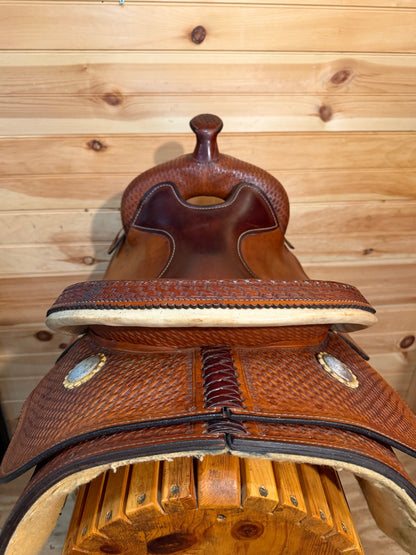 15.5” Crates Equi-Fit Reiner Saddle Model 4524-3