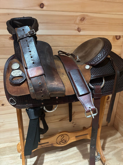 16” Circle Y Team Penner Western saddle Model 2634