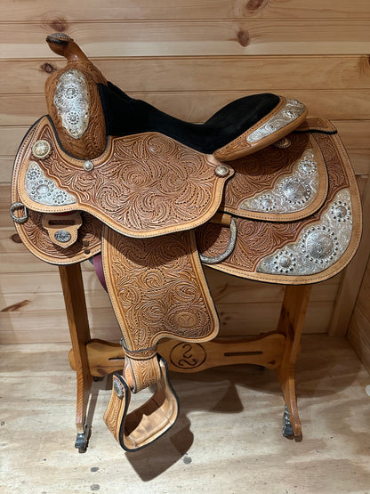 14.5” Circle Y Flex2 Silver Leaf Western Show Saddle Model 2836