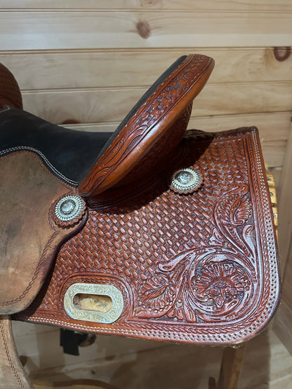 14.5” McKinneys Pro Series Barrel Racing Western Saddle