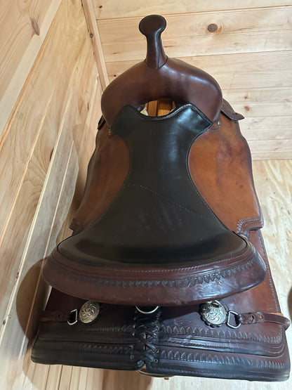 17” Circle Y Topeka Flex-Lite Western Trail Saddle Model 1551