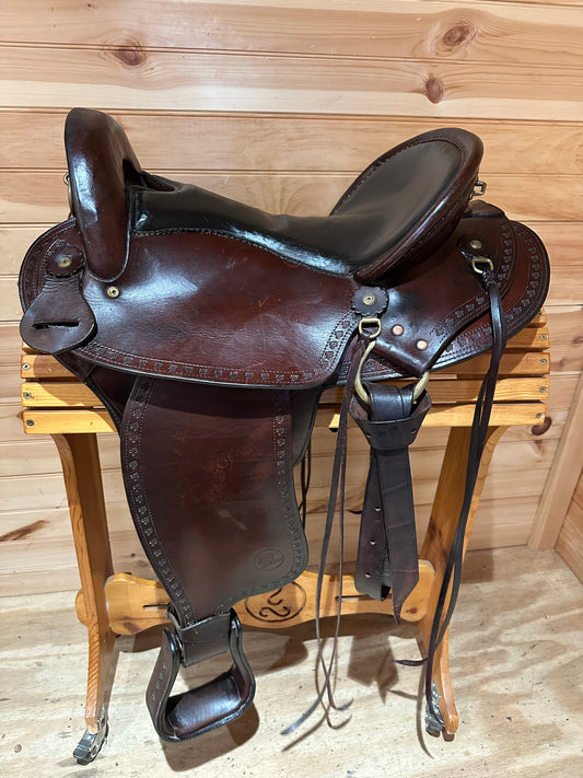 17” Imus 4Beat Gaited Endurance Trail Saddle