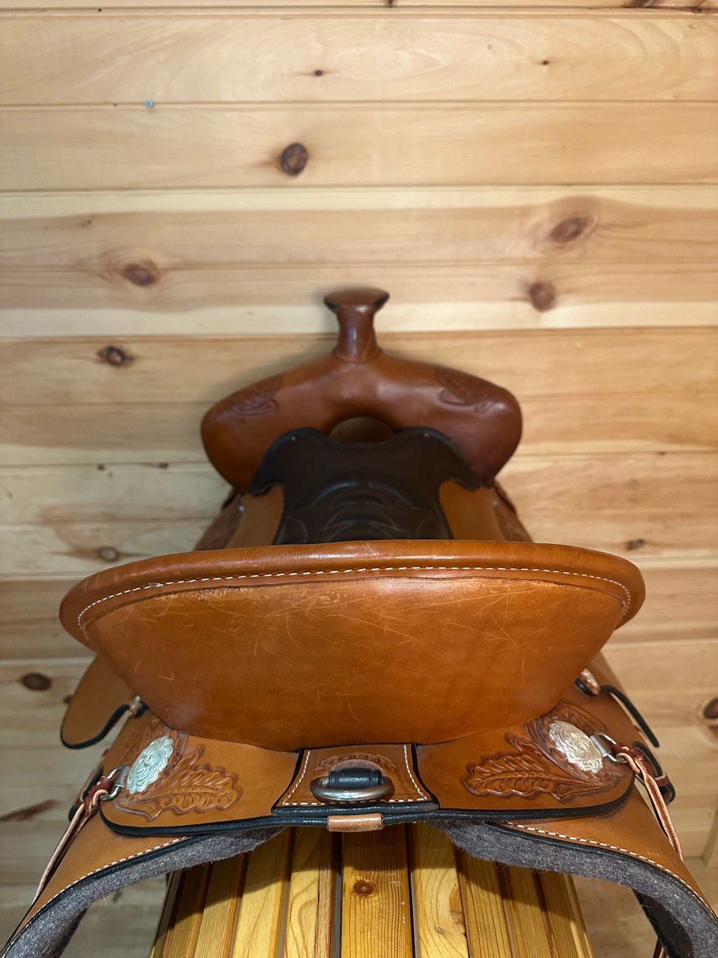 16.5” Tucker High Plains Western Trail Saddle Model 260