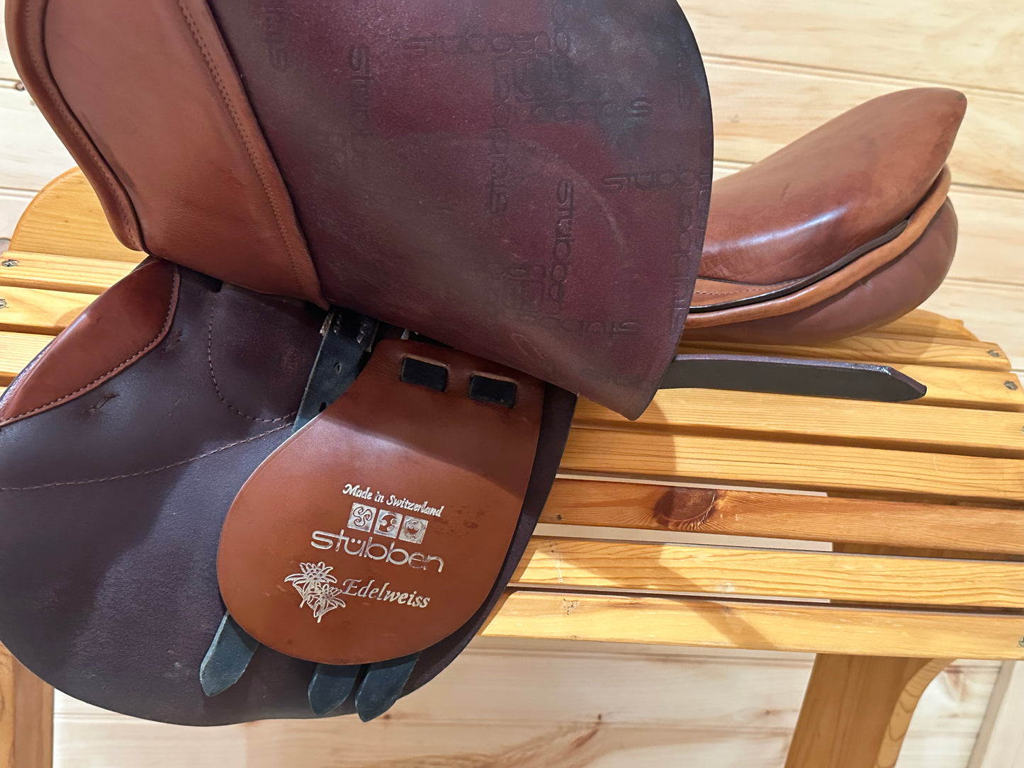 17.5” Stubben Edelweiss Close contact/Jumping Saddle 32cm