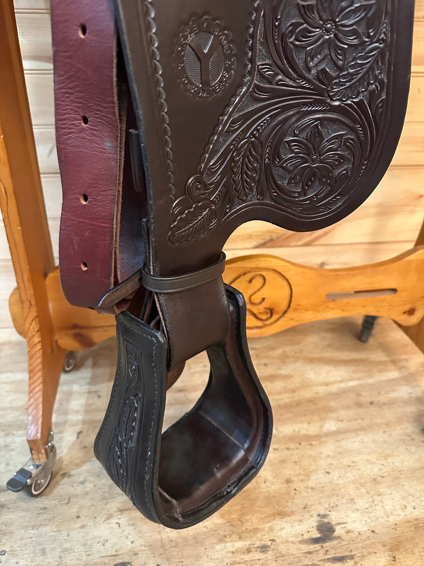 16” Circle Y Ohio Reiner Western Reining Saddle Model 2672 (2023)
