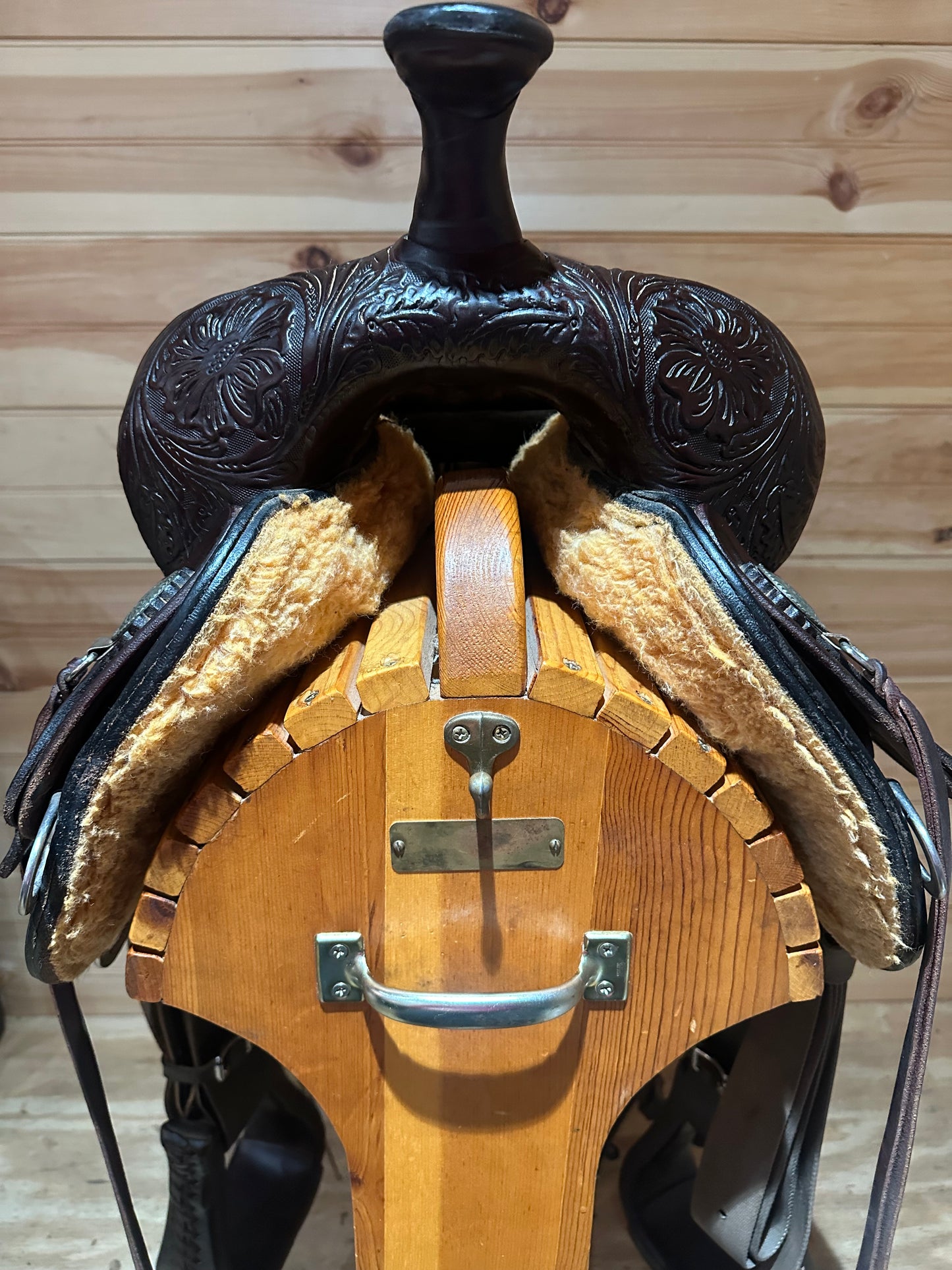 15” Circle Y High Horse Mesquite Trail Western Saddle Model 6864 (2022)