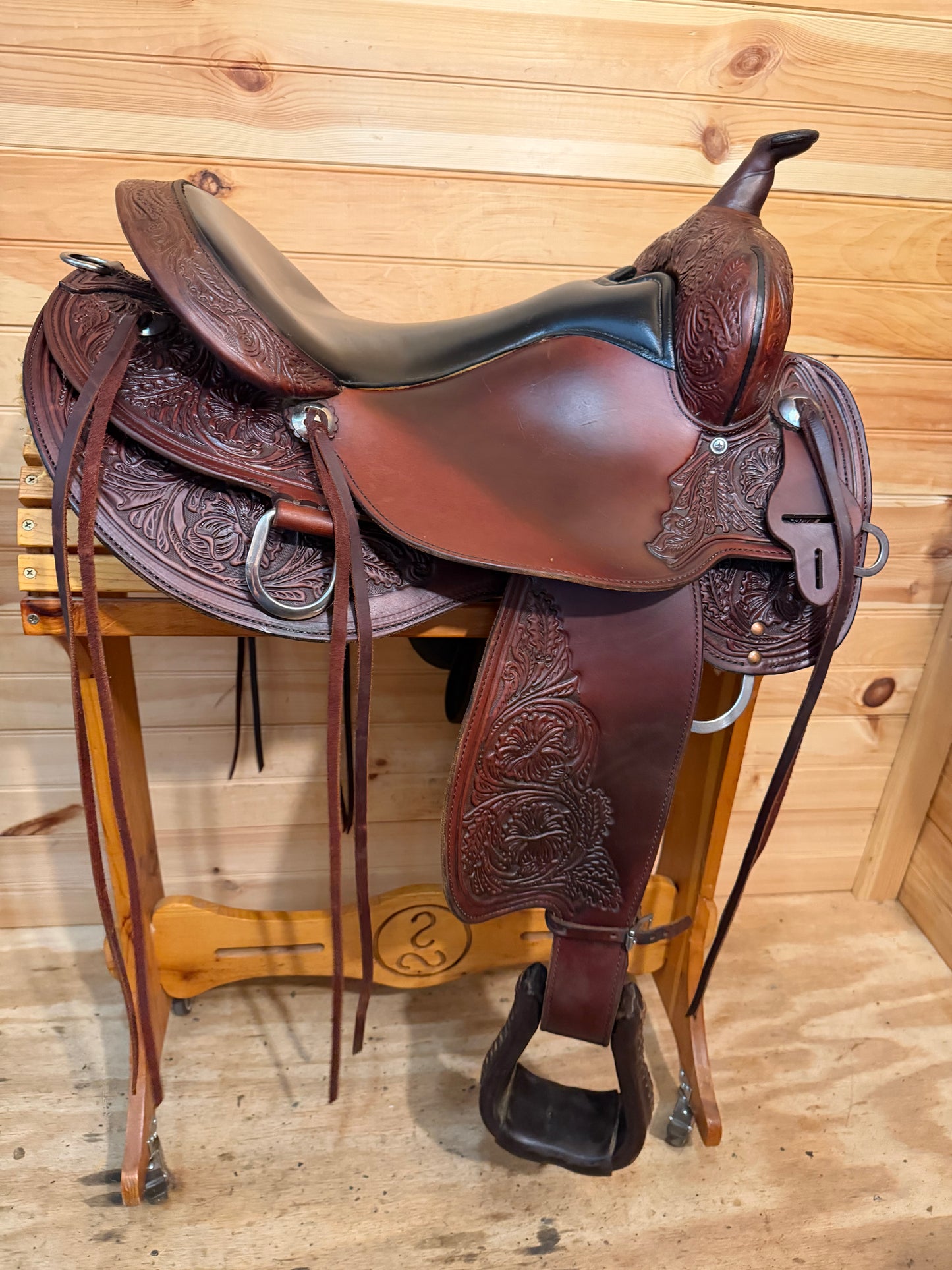 16” Circle Y High Horse Oyster Creek Trail Western Saddle Model 6808 (2022)