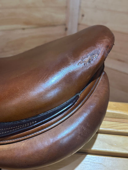 17.5” CWD SE01 4L Jumping Saddle (2013)