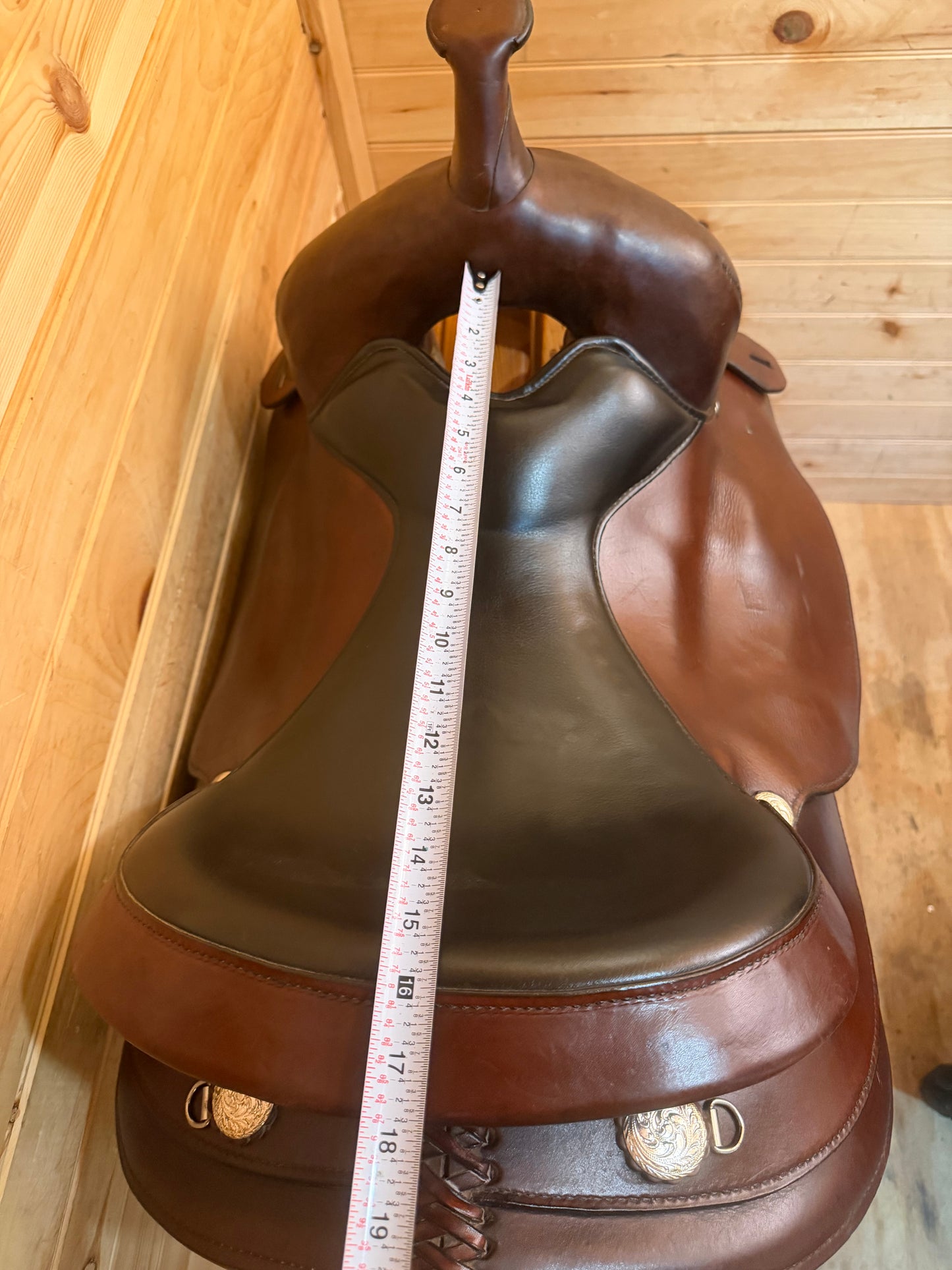 16” Circle Y Mojave Flex-Lite Arabian Western Trail Saddle Model 1561