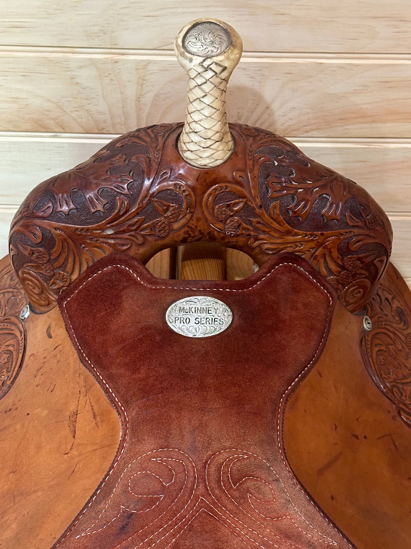 15” Circle Y Barrel Racing Western Saddle Model 2287