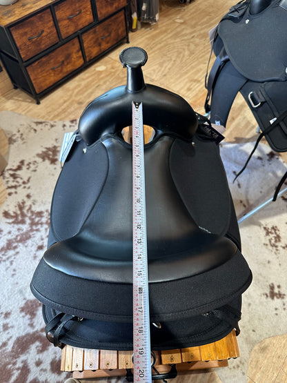 Abetta Trail Finder Saddle 20556BK