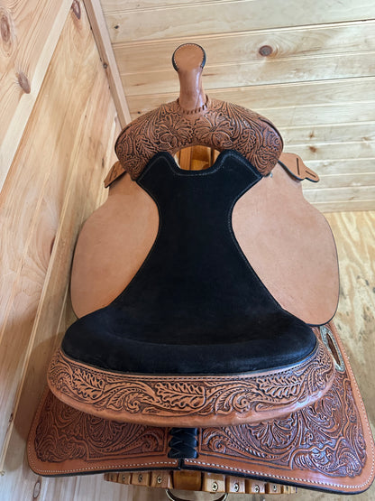 17” Circle Y The Proven Mansfield Western Barrel Saddle Model 6221