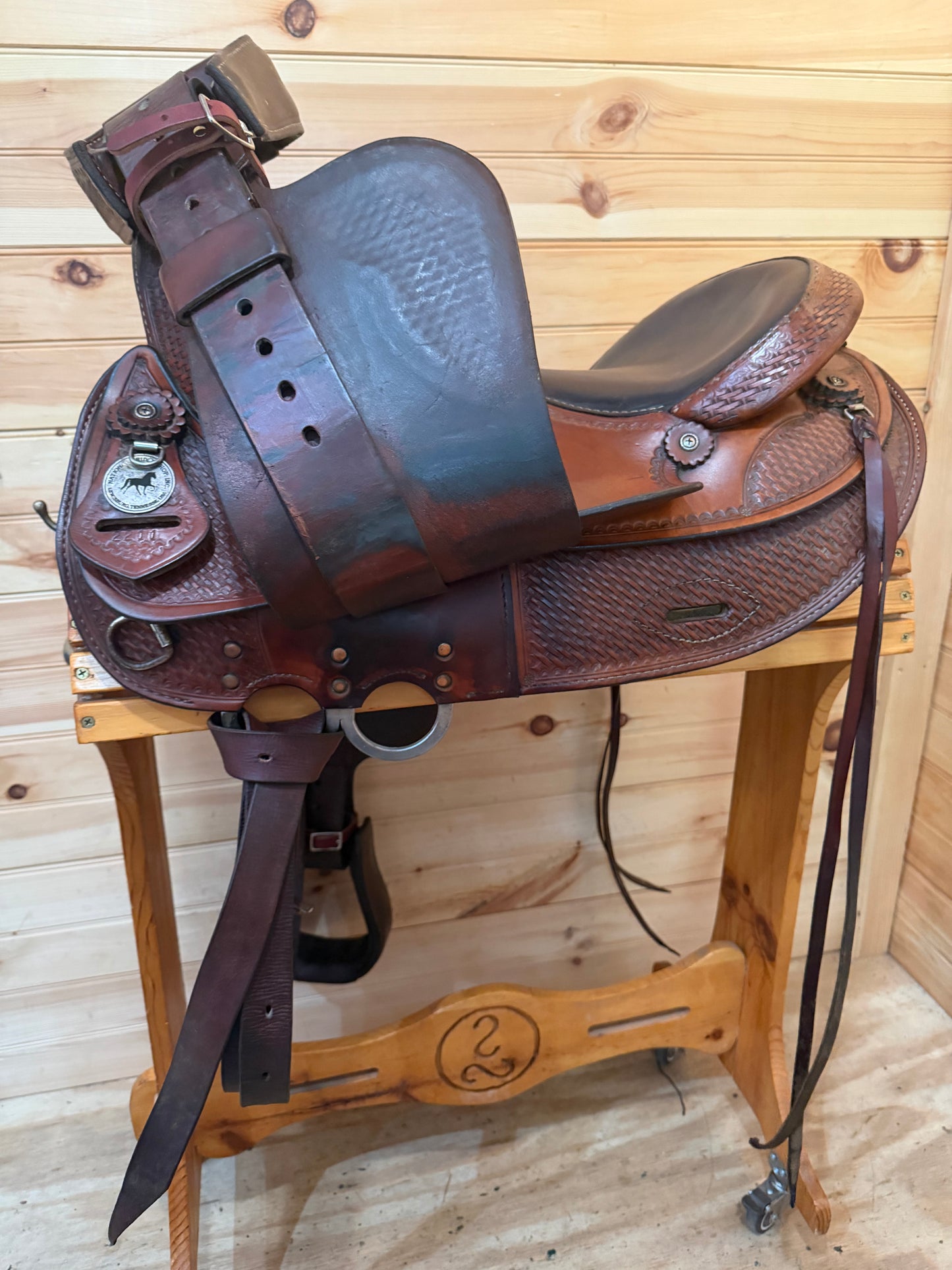 16.5” National Bridle Shop Tennessean Deluxe Western Saddle Model 2211