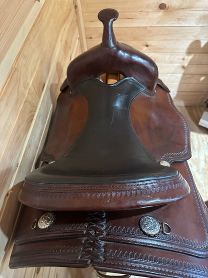 16” Circle Y Topeka Flex-Lite Western Trail Saddle Model 1551