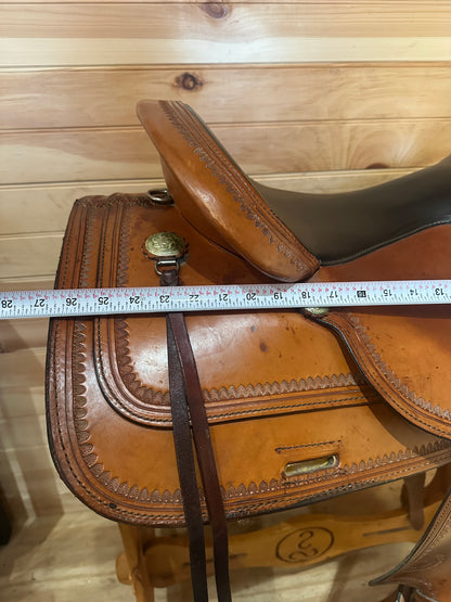 16” Circle Y Topeka Flex-Lite Western Trail Saddle Model 1551