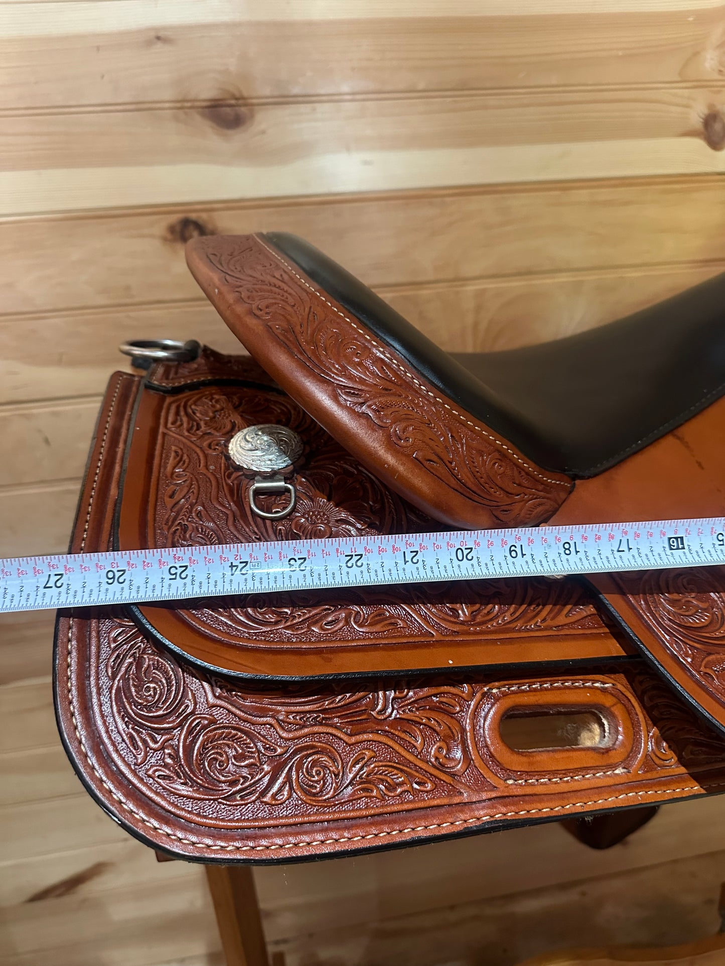 17” Circle Y High Horse Houston Western Trail Saddle Model 2610