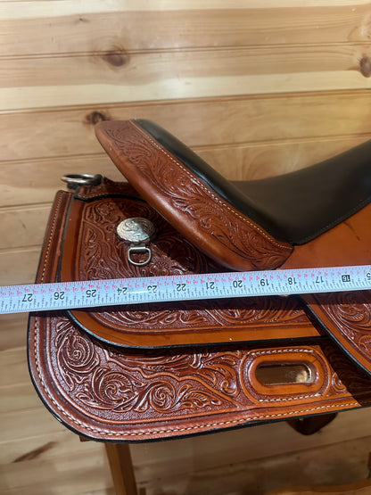 17” Circle Y High Horse Houston Western Trail Saddle Model 2610