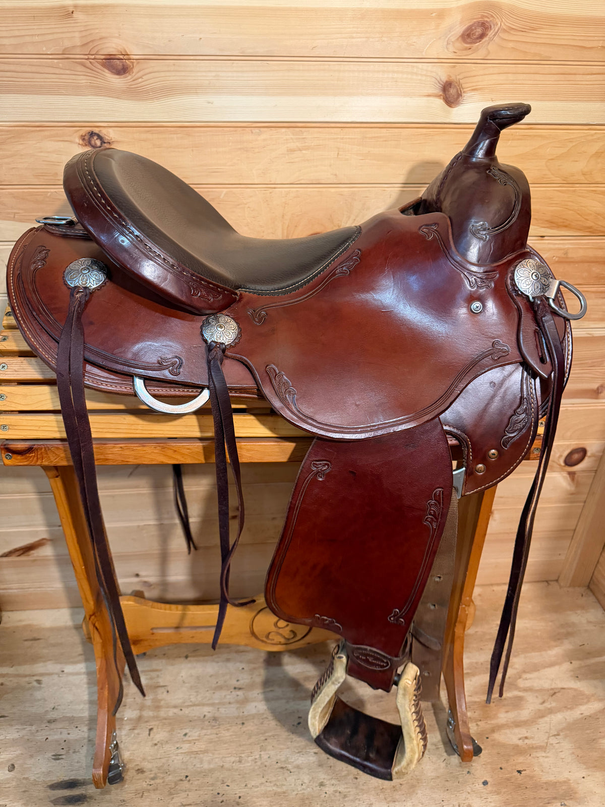 16” RW Bowman B-Light Western Ranch Trail Saddle Model 9416