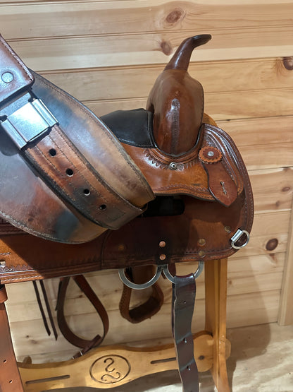 15” Circle Y Topeka Flex-Lite Western Trail Saddle Model 1551