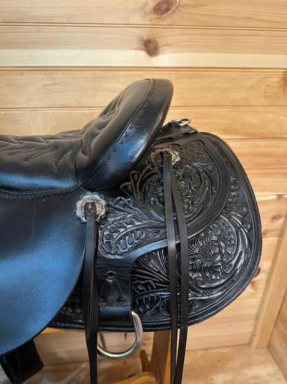 17.5” Tucker Meadow Creek  Western Trail Saddle Model 291