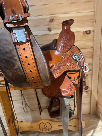 16” Circle Y Walnut Grove Flex2 A-fork Western Trail Saddle Model 1157