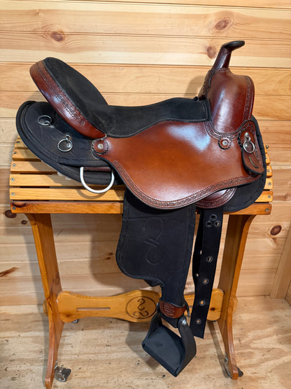 16” Crest Ridge Saddlery Sentry Lite Western Trail Saddle