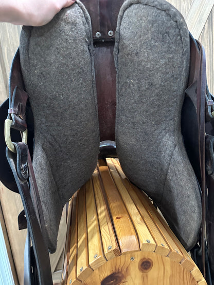 16.5” Tucker Saddlery Western Trail Saddle