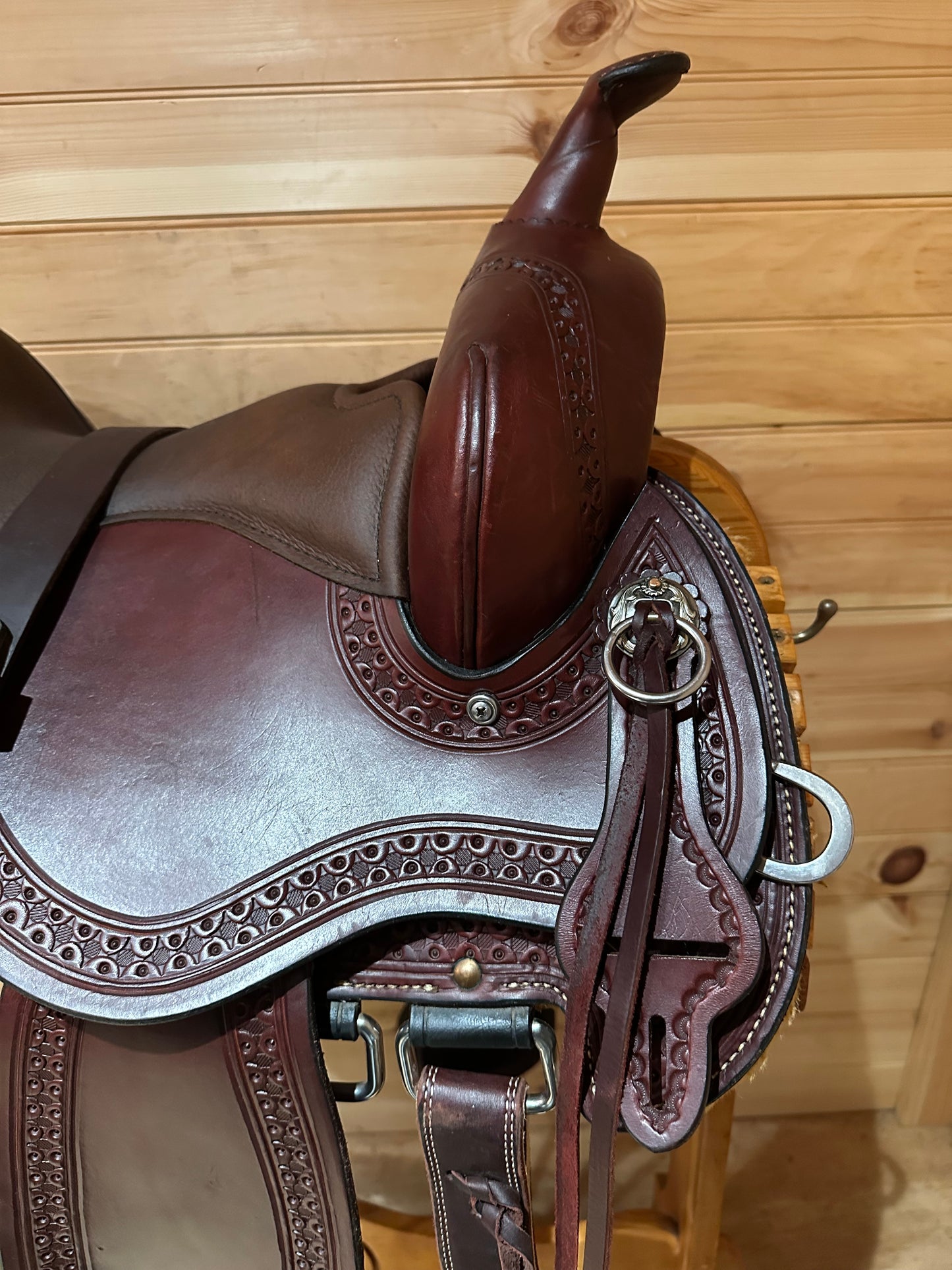 16” Circle Y Buffalo Gap Trail Western Saddle Model 2614