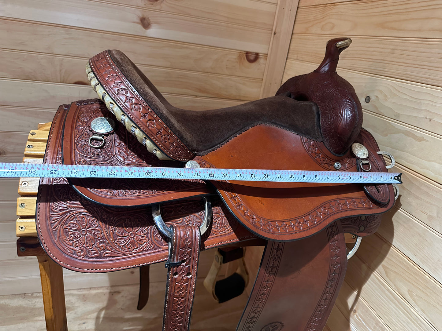 16” Circle Y Kelly Kaminski “Big Dreams-All Heart” Barrel Racing Western Saddle Model 2200