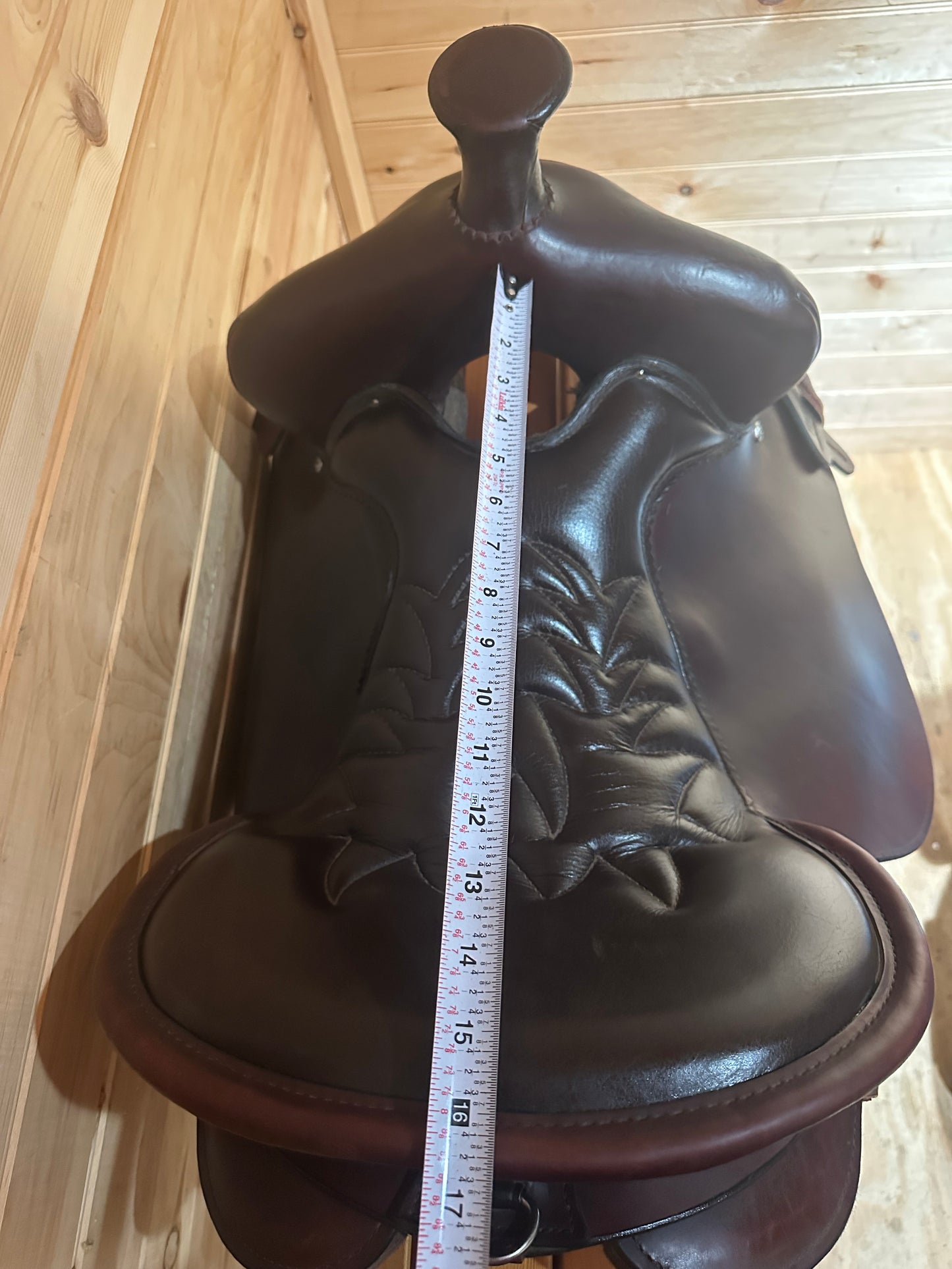 15.5” Tucker High Plains Western Trail Saddle Model 260