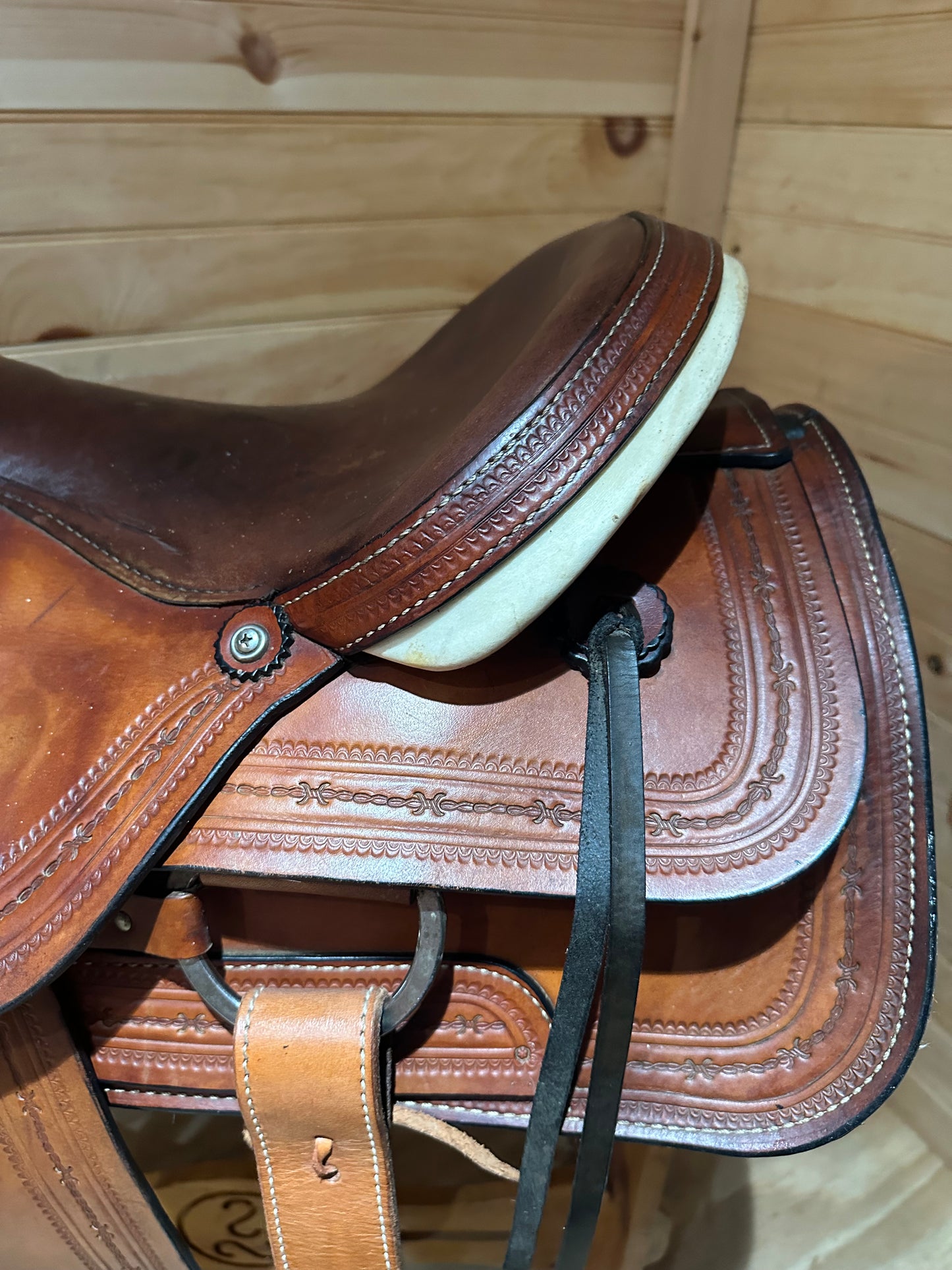 16” VH Saddlery Circle M Roper Western Saddle Model 1635