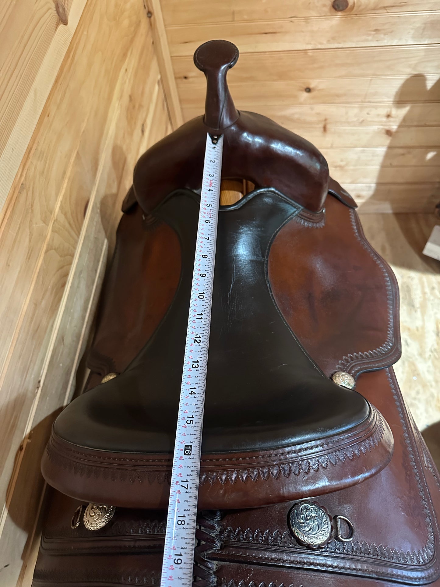 16” Circle Y Topeka Flex-Lite Western Trail Saddle Model 1551