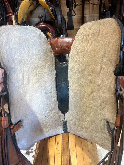 16” Circle Y High Horse Jewel Western Barrel Saddle Model 6224 (2017)
