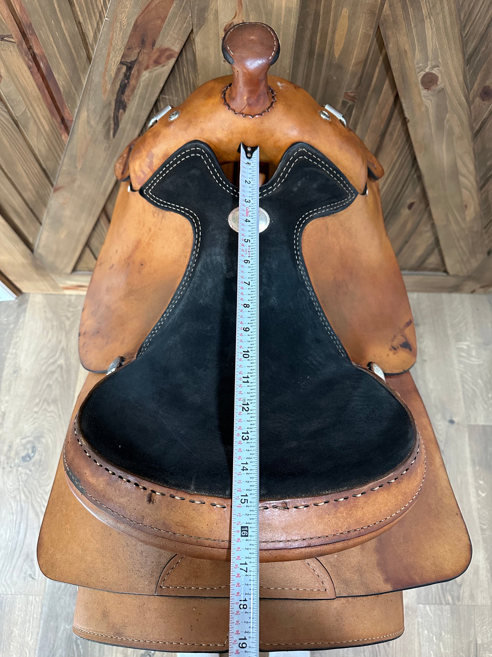 15” Rocking R Training Work Saddle Model 1300 – The Saddle Consignor