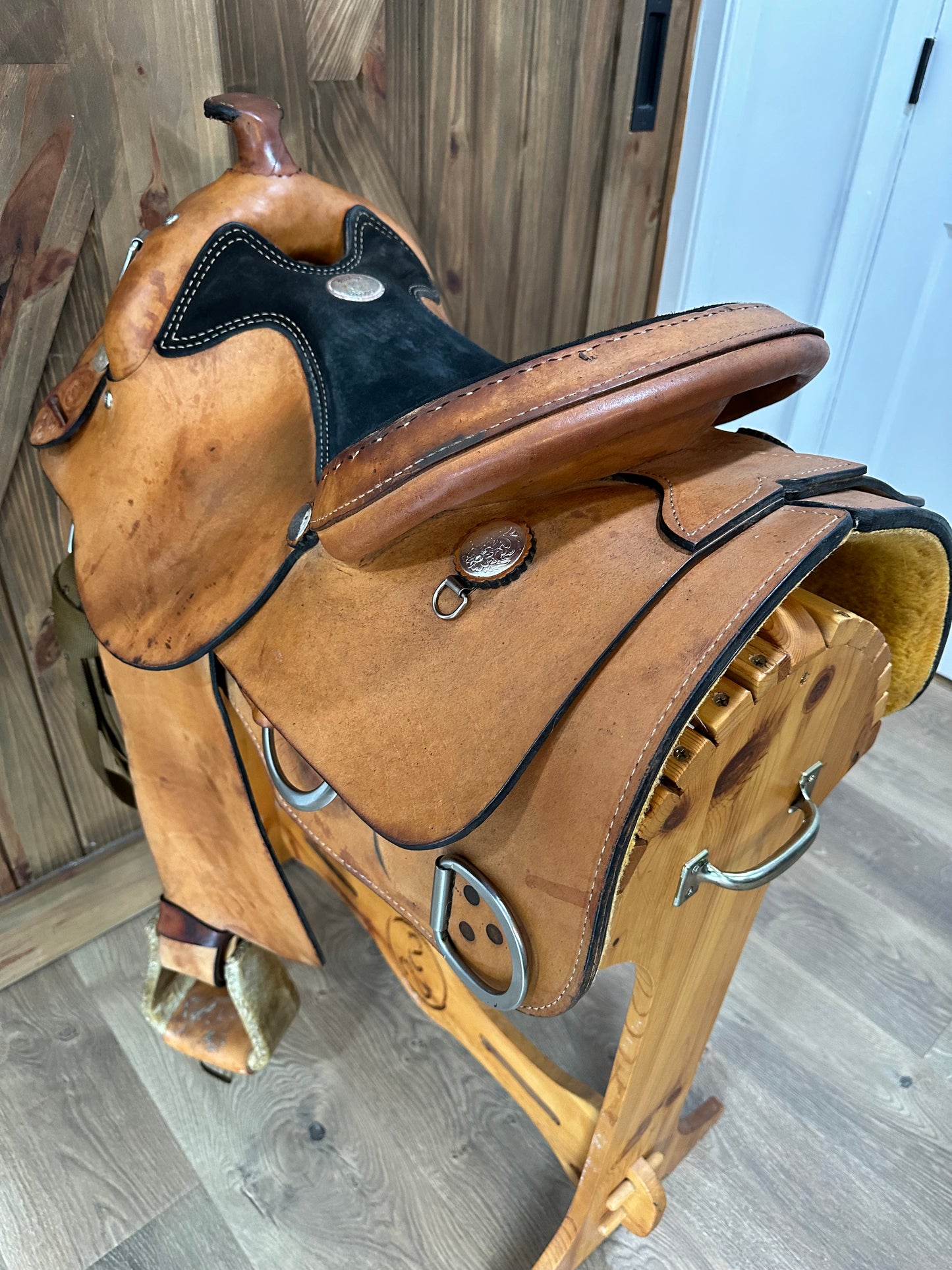 15” Rocking R Training Work Saddle Model 1300