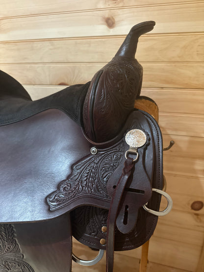 17” Circle Y High Horse Mineral Wells Western Trail Saddle Model 6812