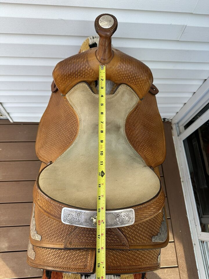 15” Crates Saddlery Western Pleasure Show Saddle Model 210