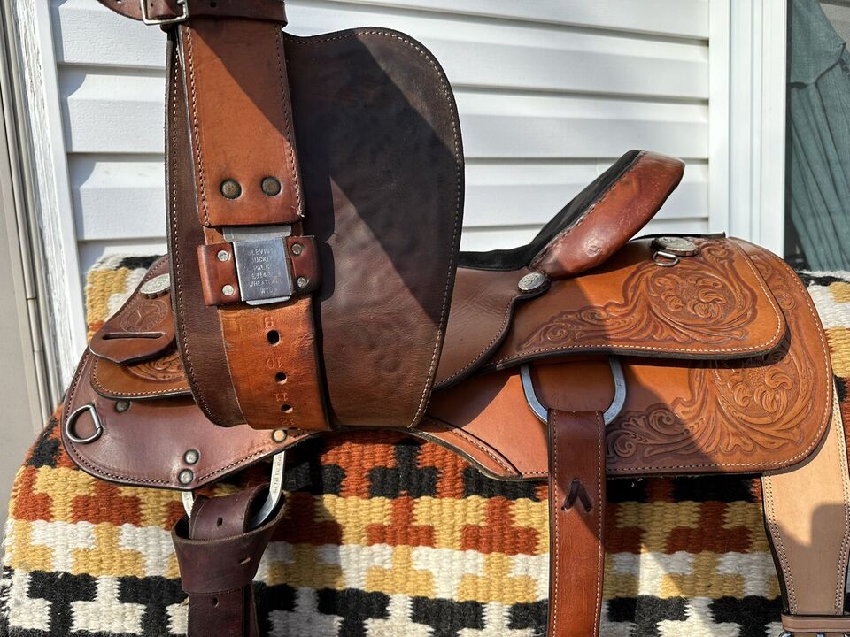 15.5” Circle Y Park & Trail Western Saddle