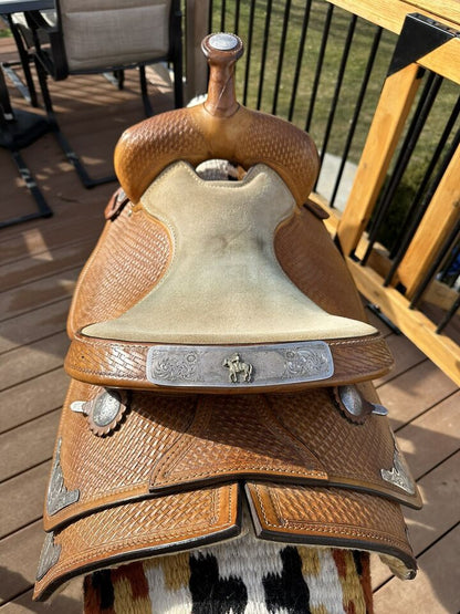 15” Crates Saddlery Western Pleasure Show Saddle Model 210