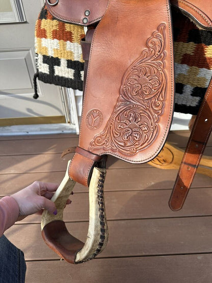 15.5” Circle Y Park & Trail Western Saddle