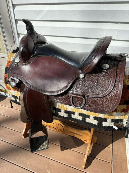 17” Circle Y Flex2 Cypress Trail Saddle Model 2360